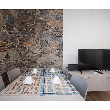 Matt House 2 * Специя